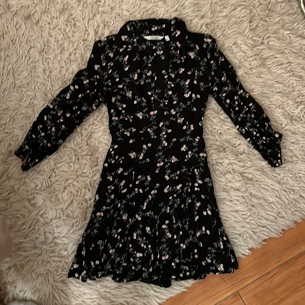 Black dress with flower print size 0 deep V
